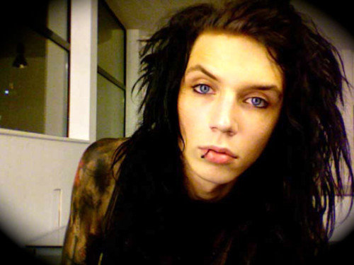 Anne Rice Wants Help Casting Lestat But What Does He Look Like