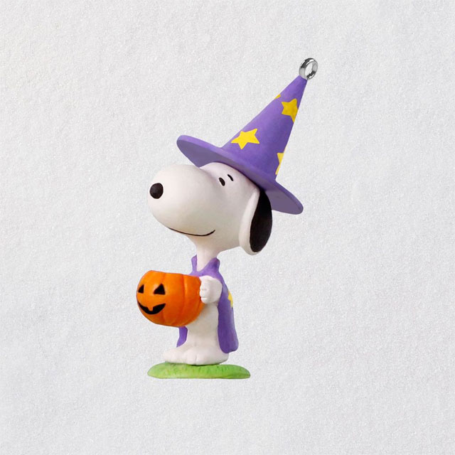 2018 Hallmark Ornament Bewitching Bat