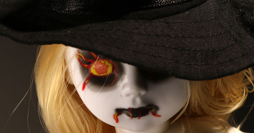 living dead dolls 35