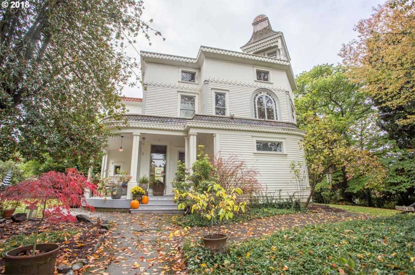 Grandma Aggie's House from 'Halloweentown' Is Up For Sale | All Hallows