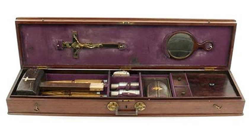 Vampire Defense Kit open displaying all of the times inside