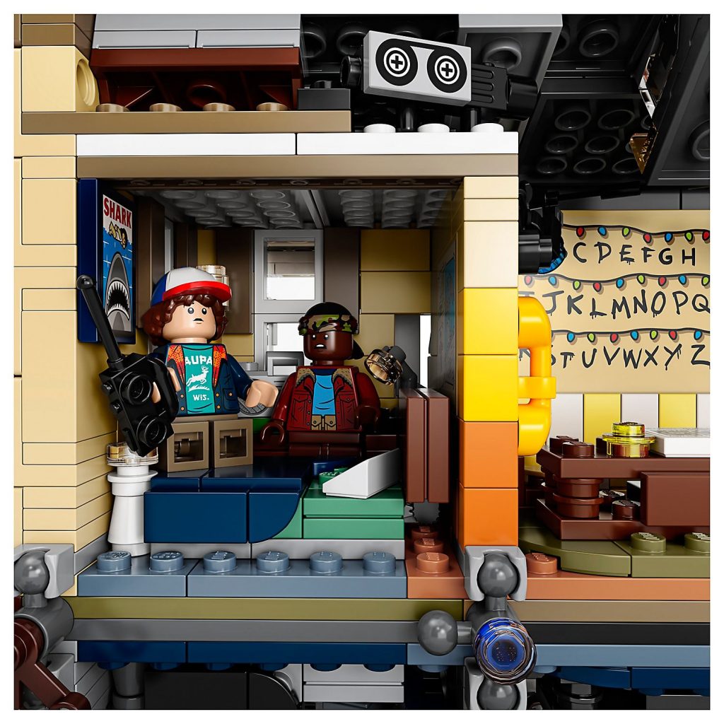 LEGO Unveils Stranger Things 'The Upside Down' Deluxe Playset All
