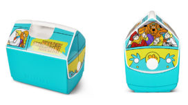 Scooby-Doo Mystery Machine Playmate Elite