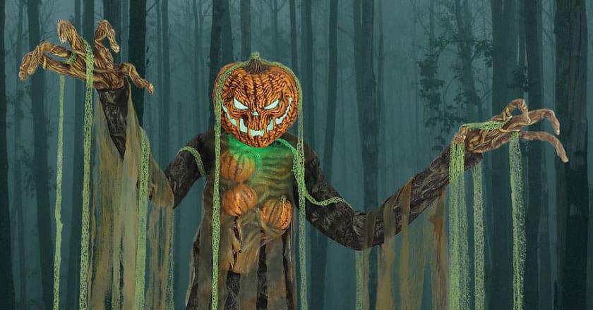Spirit Halloween Unveils Three New Massive Animatronics for the 2020