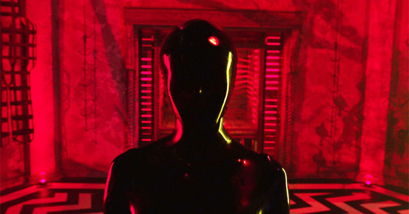 The rubber woman from the American Horror Stories teaser