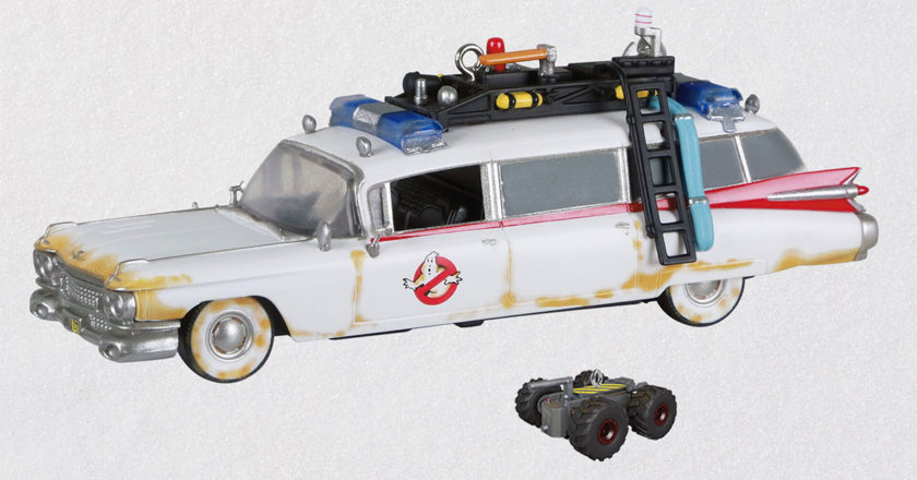 Ghostbusters: Afterlife™ Ecto-1 and R.T.V. Ornaments With Sound and Light
