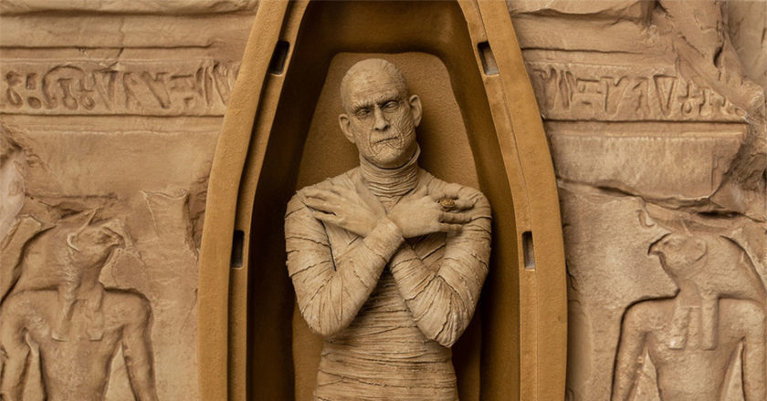 The Mummy statue