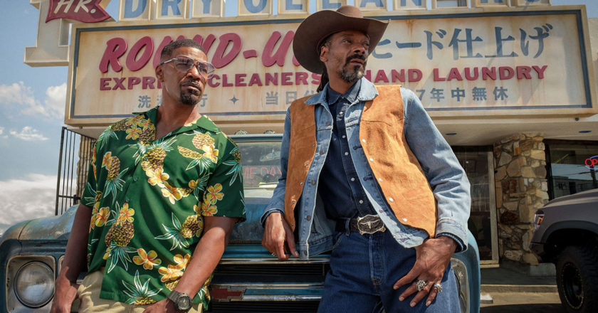 Jamie Foxx and Snoop Dogg in "Day Shift"