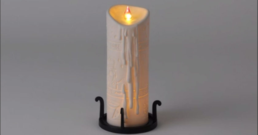 Disney Hocus Pocus Black-Flame Flameless Candle