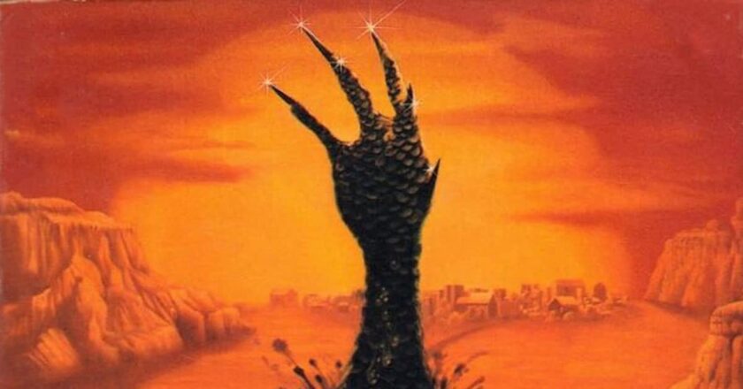 Closeup of the alien claw bursting from the ground from the cover of the 1988 novel "Stinger."