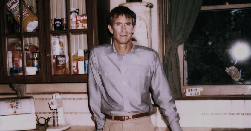 Photo from Tom Holland of Anthony Perkins on the set of Psycho II