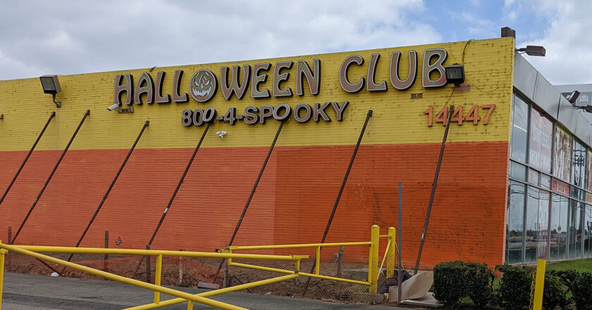 Halloween Club in La Mirada, CA