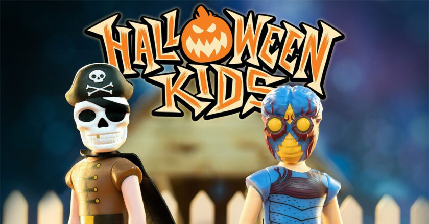 Halloween Kids ReAction Figures of Captain Deadstar Boy and Metaluna Mutant Girl