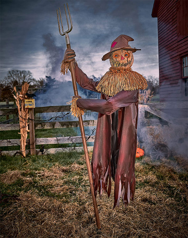 Mack Straw animatronic