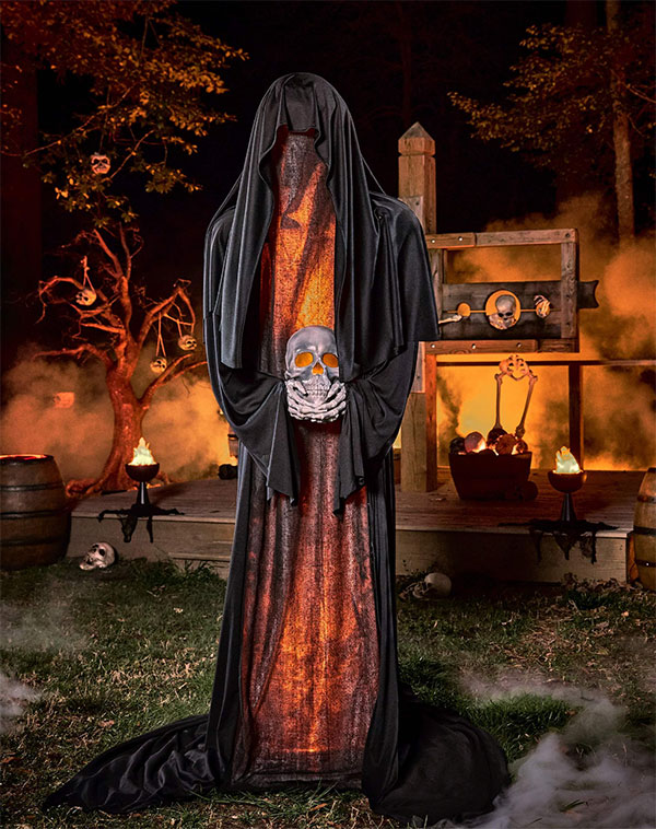 Spirit Halloween's The Cremator animatronic