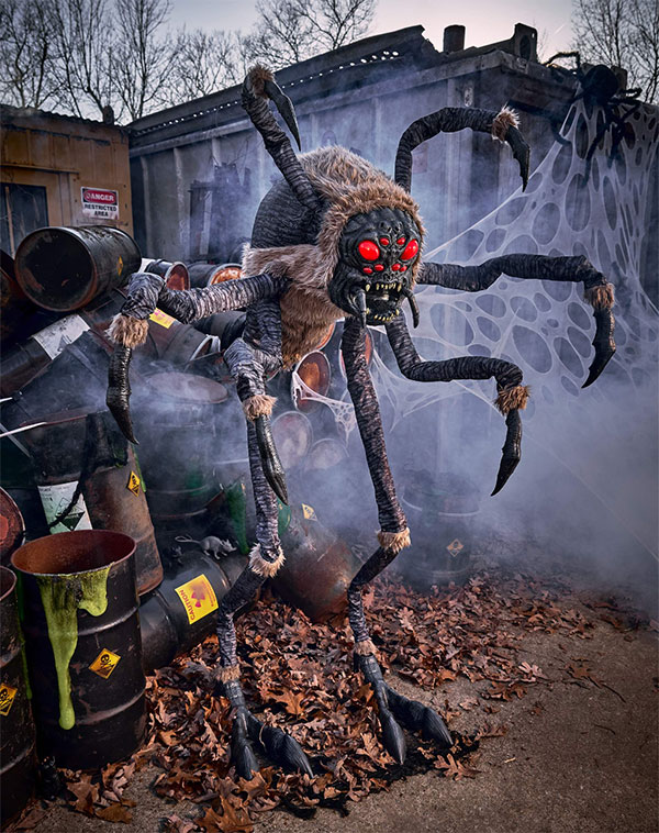 Wanda Webworth animatronic