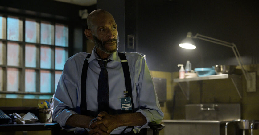 Tony Todd in Final Destination Bloodlines