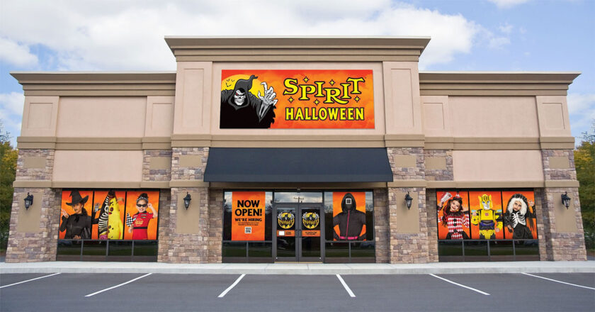 Spirit Halloween storefront