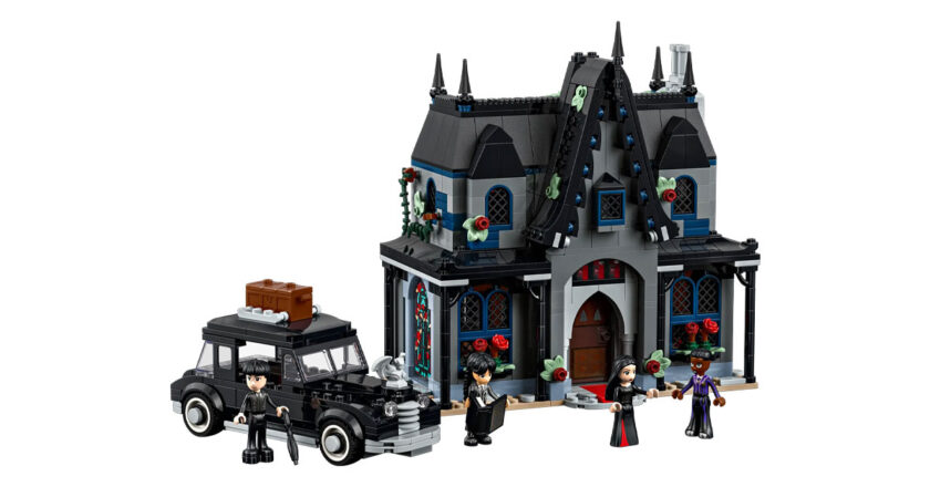 Morticia's Cottage LEGO brick set